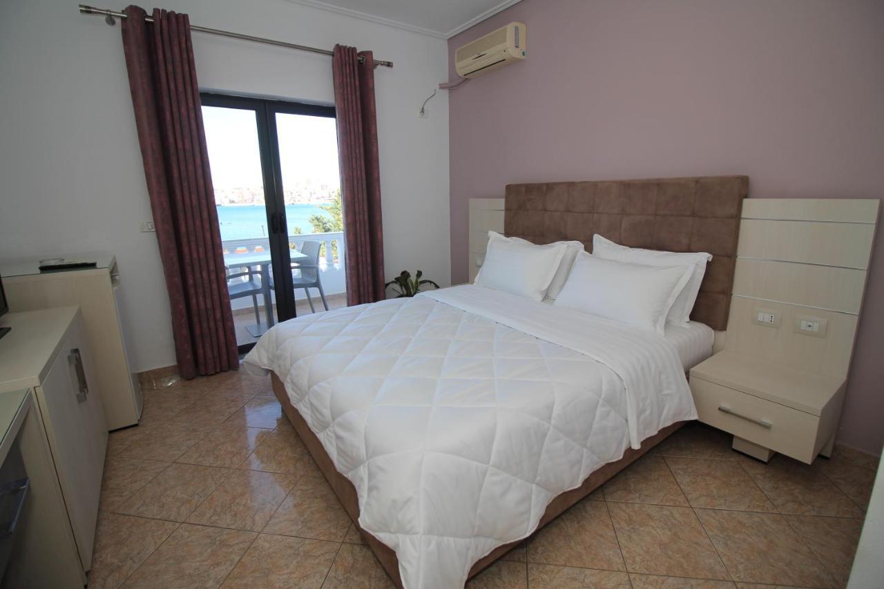 Hotel Julia Sarandë Exterior foto